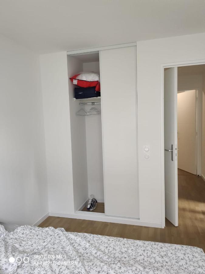 שאווילי-לארו Chambre Privee Dans Un Nouvel Appartement Partage Pres De Paris Avec Parking Gratuit מראה חיצוני תמונה